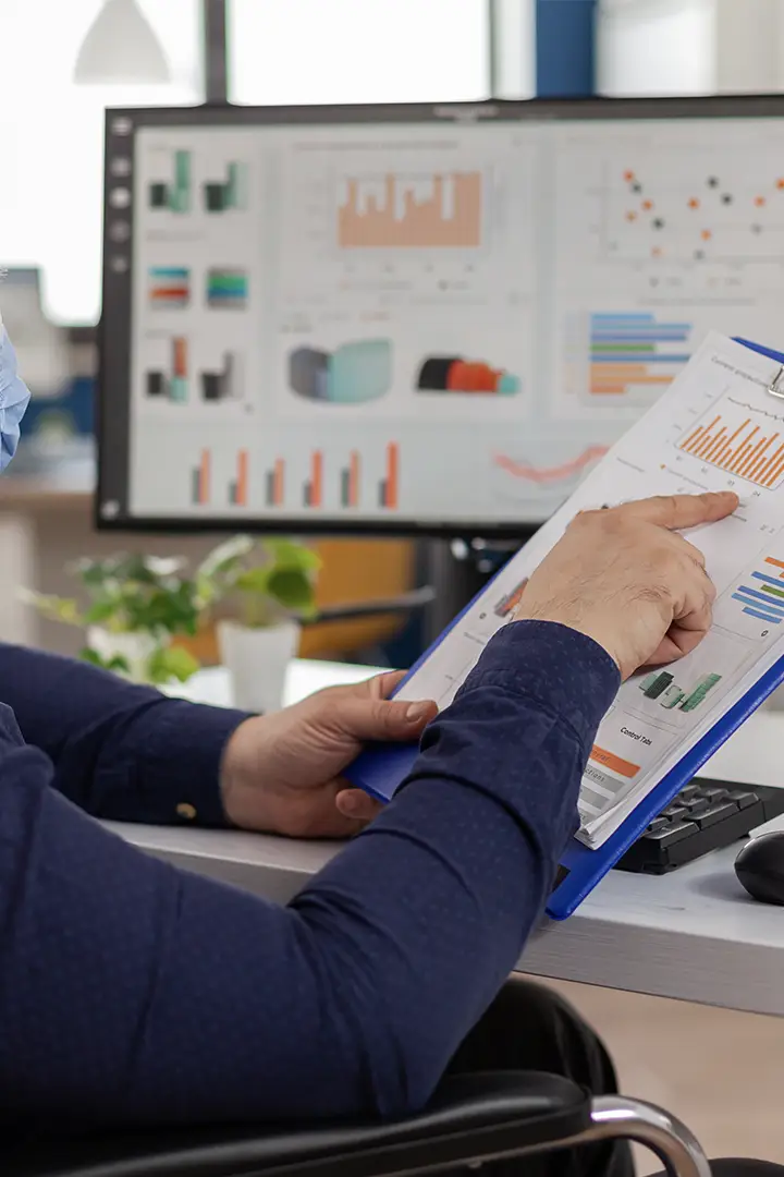 Data Analysis And Reporting in Social Sciences